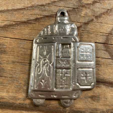 Antique Vintage Religious Pendant Silver or Plated Tabernacle Reliquary 21g Unmarked 1of2