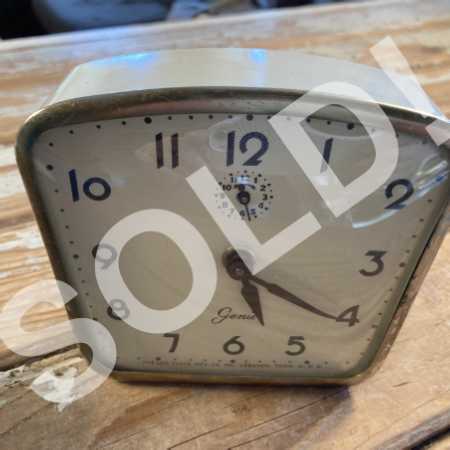 Vintage Metal Wind-Up Alarm Clock Lux Genie Non-Working For Parts Repair 50s-60s