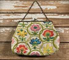 Vintage Crewel Linen Purse Brass Chain Snap Closure Lined Erica Wilson Kit 1970s