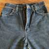 Vintage Wrangler Denim Blue Jeans Womens Sz 9 x 32L Red Tag Cursive Zipper Fly Preowned USA-Pic3