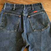 Vintage Wrangler Denim Blue Jeans Womens Sz 9 x 32L Red Tag Cursive Zipper Fly Preowned USA-Pic10