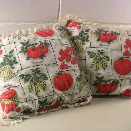 Vintage Throw Pillows Summer Print Fabric Vegetable Garden Tomatoes Beans Peas