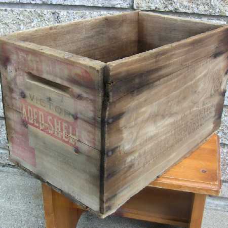 Antique Ammo Box Wooden Crate Peters Victor-US Arms Ammunition-Loaded Shells Ads