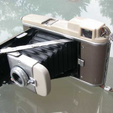 Vintage Land Camera Vintage Polaroid Highlander Folding Camera Model 80A