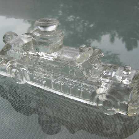 Vintage Chunky Clear Glass Candy Container Dimestore Figurine Fire Engine Truck