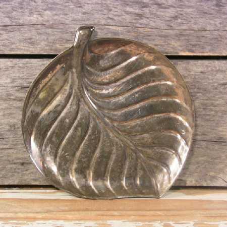 Vintage Silverplate Small Decorative Leaf Tray International Silver N.Y. 8198 9x8-Inch